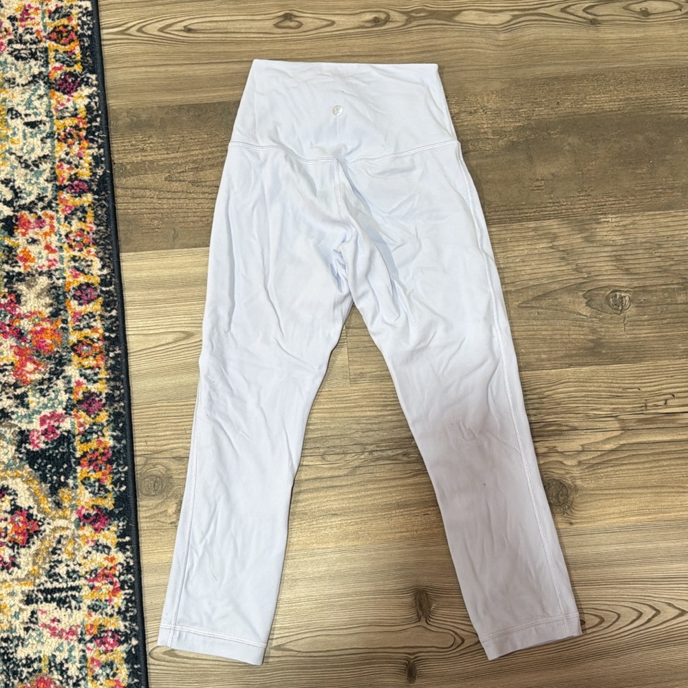 Lululemon Periwinkle Wunder Leggings